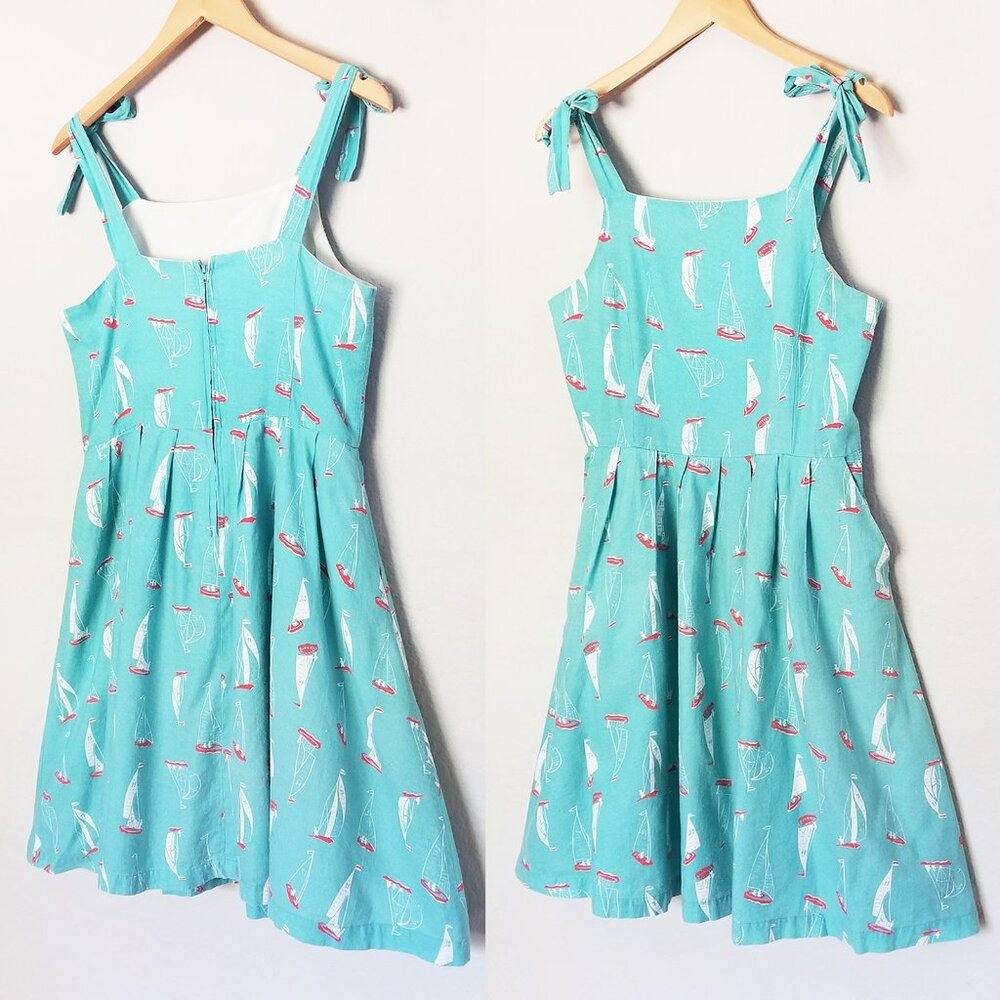ModCloth Knitted Dove Mint Blue Retro Sailboat Print Dress Size M 100% Cotton